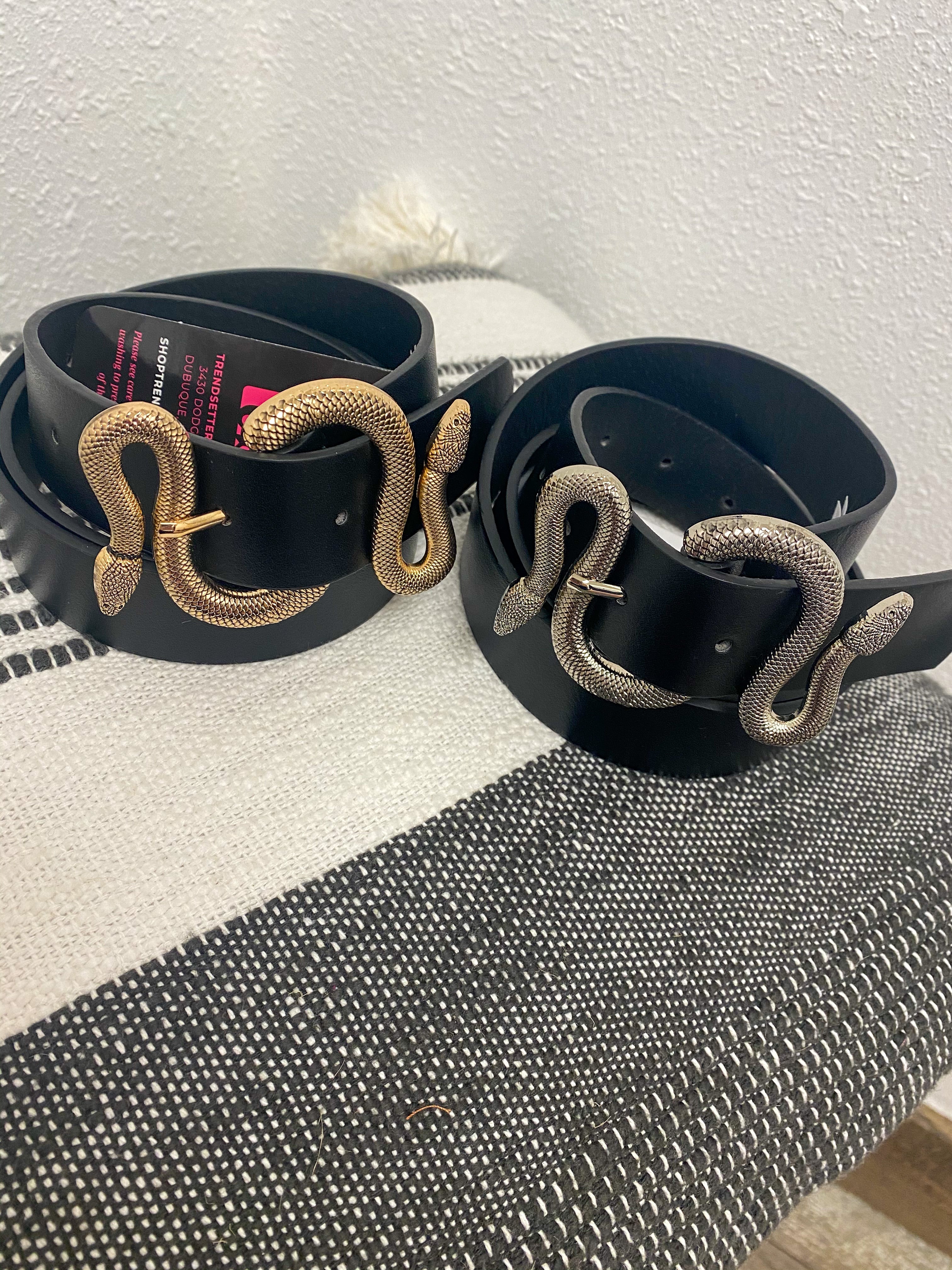 BCBGMAXAZRIA Faux Snake Leather Metallic Chain Toggle Belt