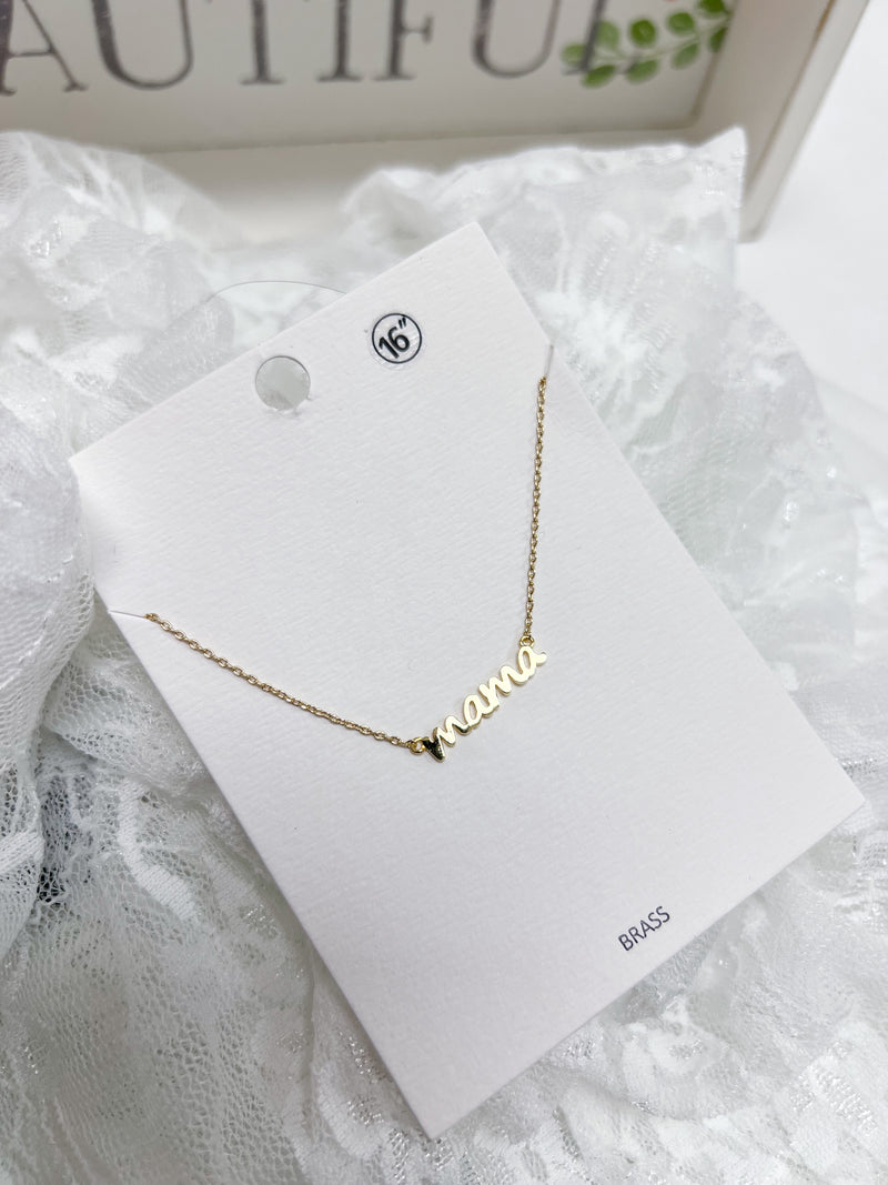Mama Pendant Necklace in gold