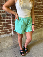 mint linen ruffle elastic shorts