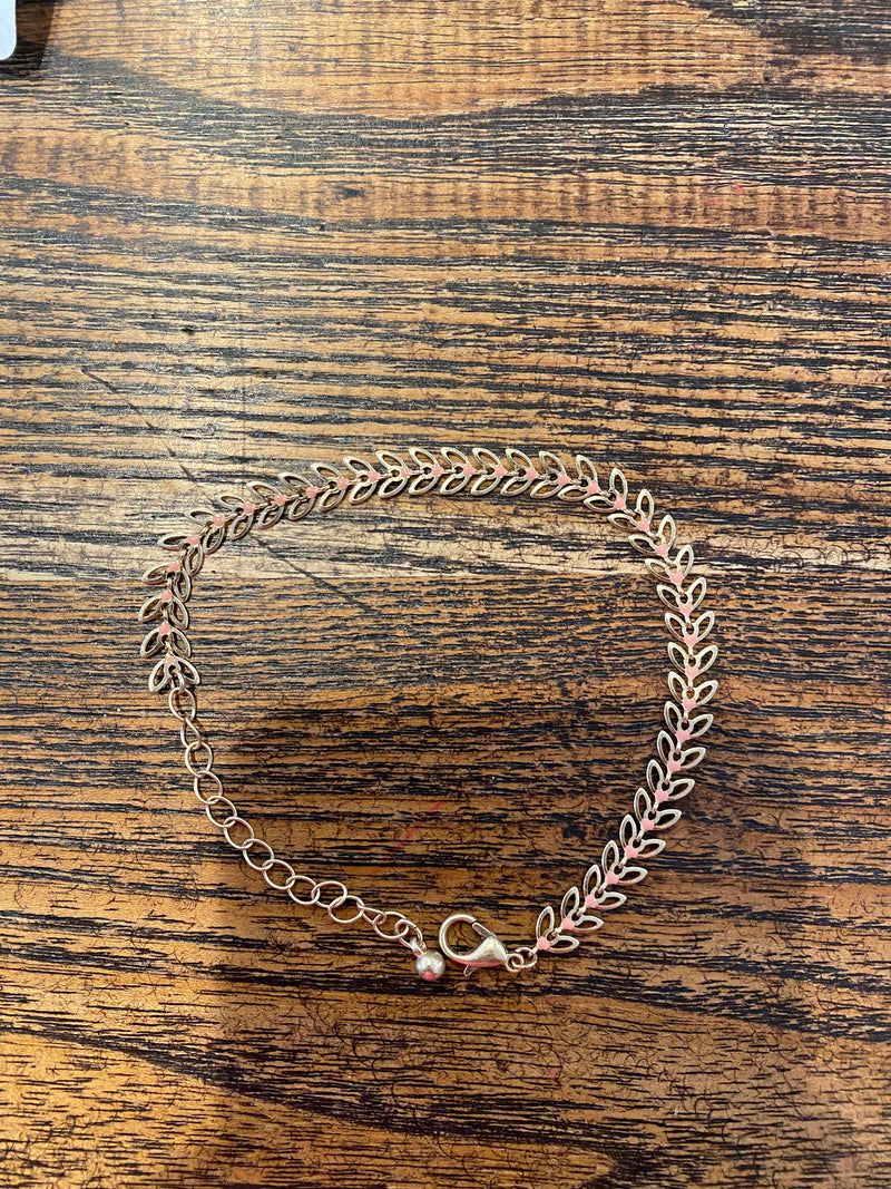 Dainty Gold Colored Bracelet