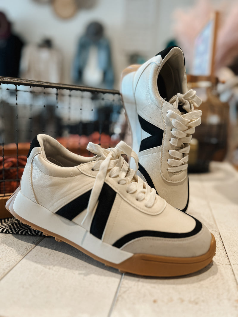 White and Black Town Sneakers