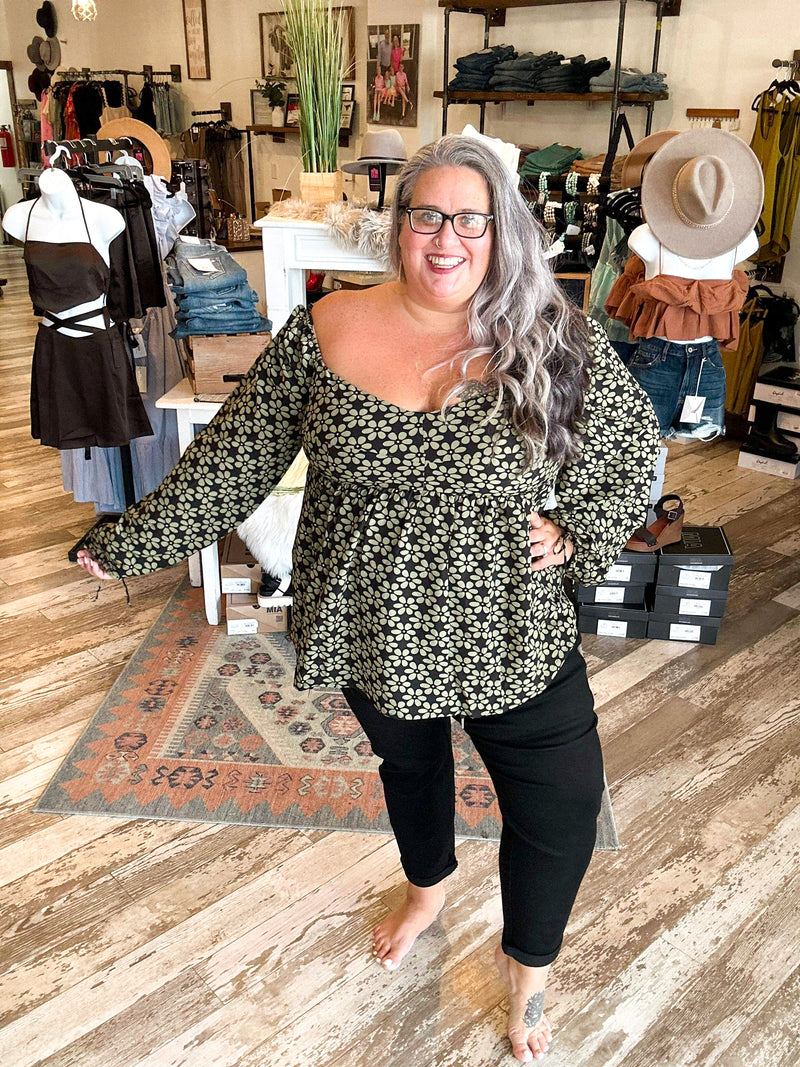 sweetheart long sleeve blouse with green flowers