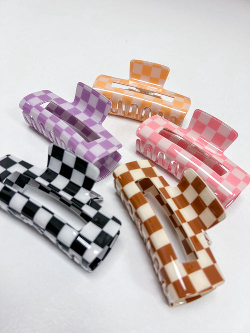 jumbo checkered rectangle hair claw clips