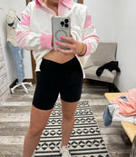 Ribbed V Cross Biker Shorts