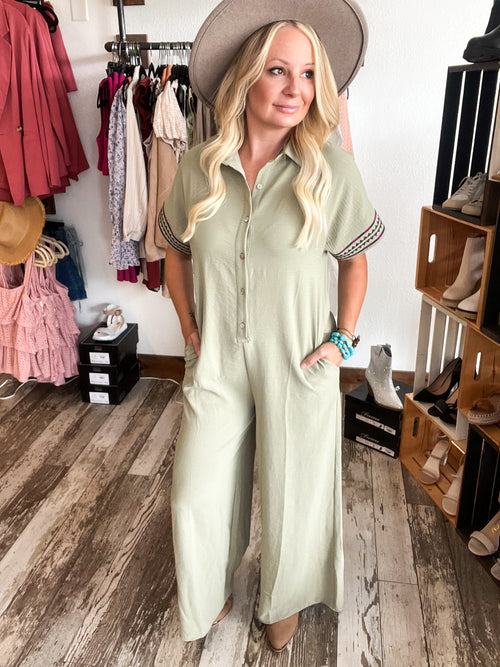 short sleeve western print collared jumpsuit in sage