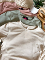 Holly Ribbed Knit Basic T-Shirt