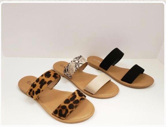 Kerri Flat Sandals