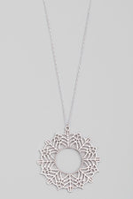 Circle Snowflake Pendant Necklace