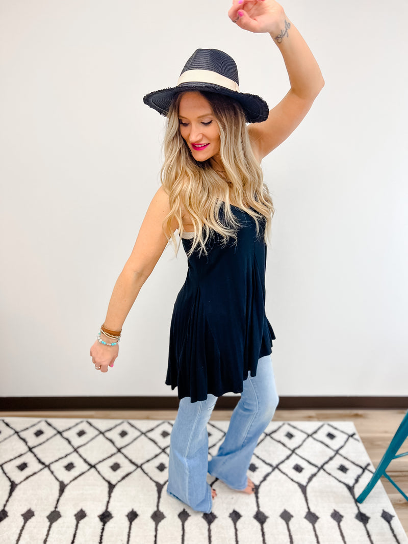 Nicky Sleeveless V-Neck Tank Top