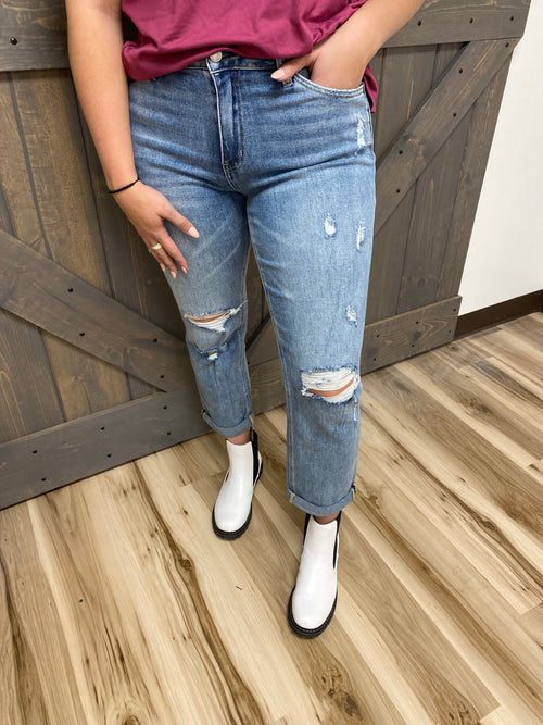 vervet medium wash distressed boyfriend jeans