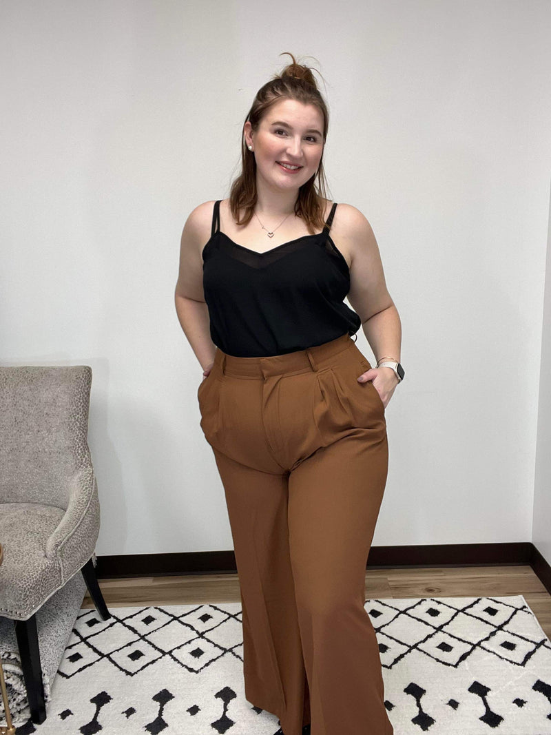 Amber Woven Pleated Wide Leg Pants