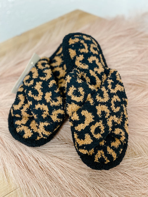 Comfy Printed Criss Cross Slippers
