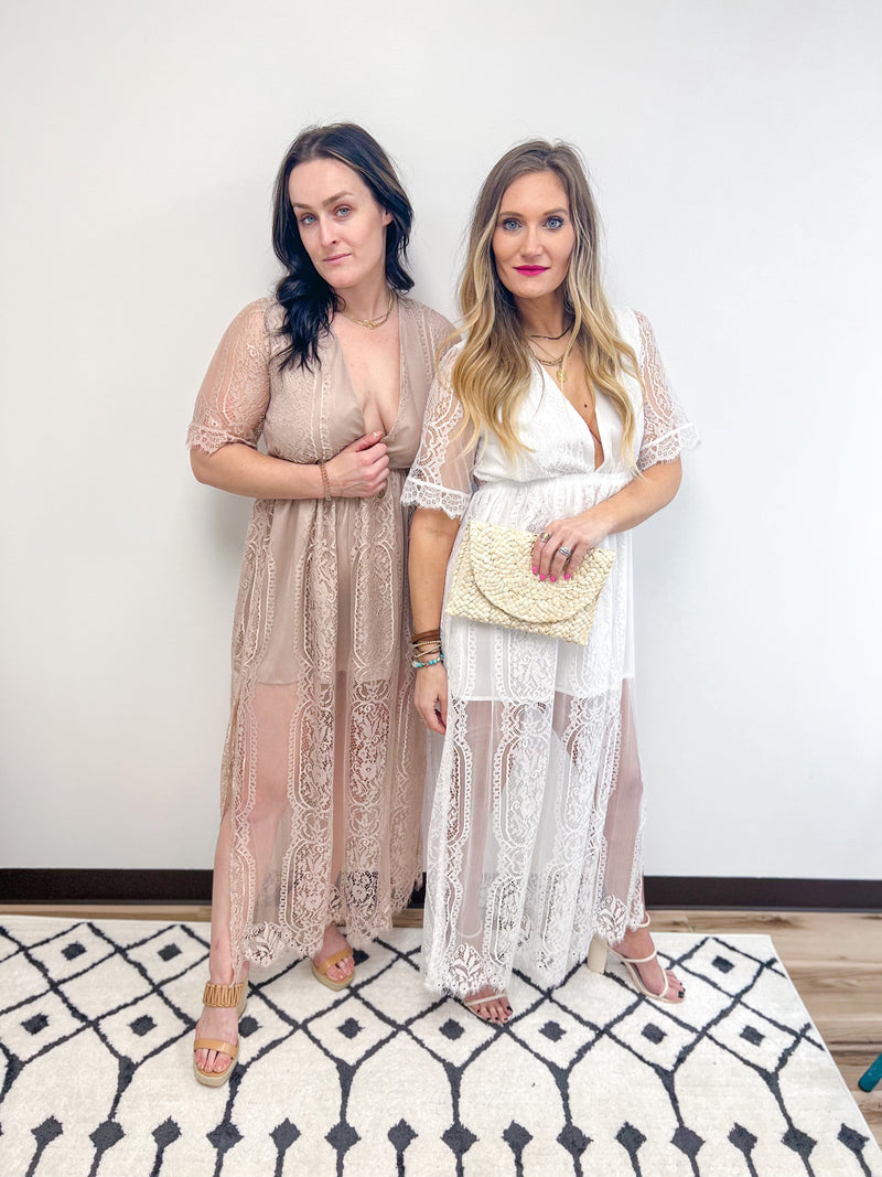 Short Sleeve Deep V-neck Lace Maxi Dress
