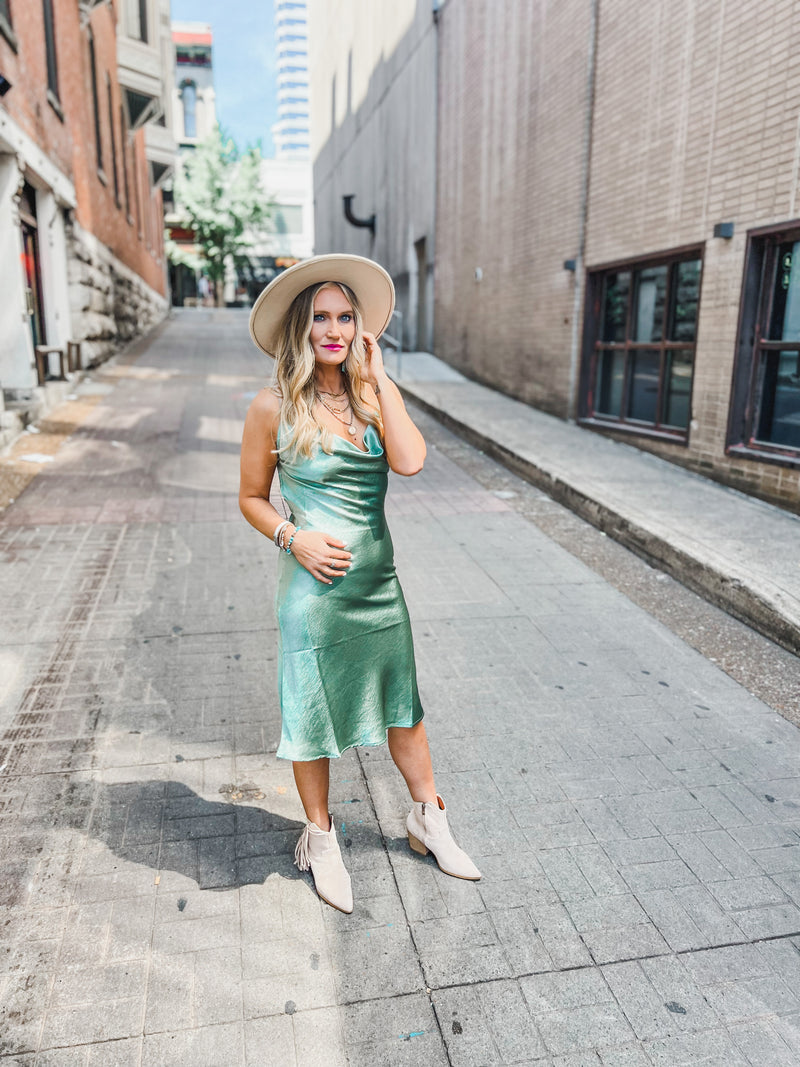Jackson Satin Dress Trendsetters Fashion Boutique Jackson Satin Dress Trendsetters Fashion Boutique